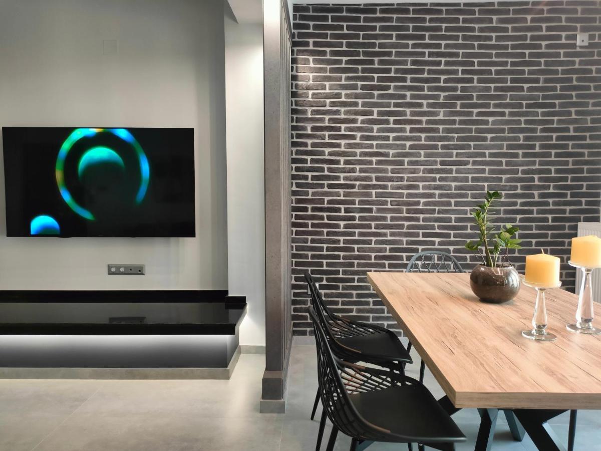 Meteora Scenic Loft Διαμέρισμα Καλαμπάκα Εξωτερικό φωτογραφία