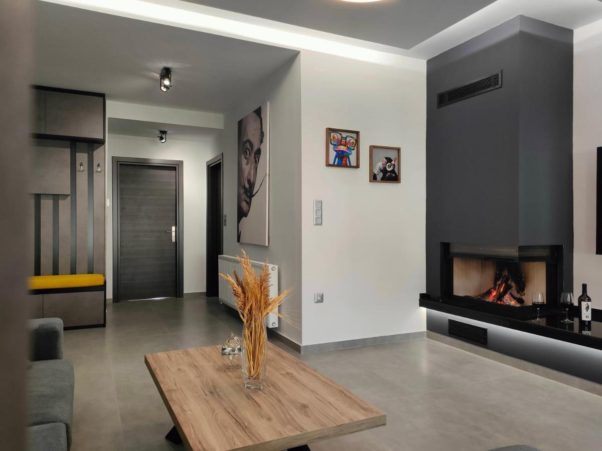 Meteora Scenic Loft Διαμέρισμα Καλαμπάκα Εξωτερικό φωτογραφία